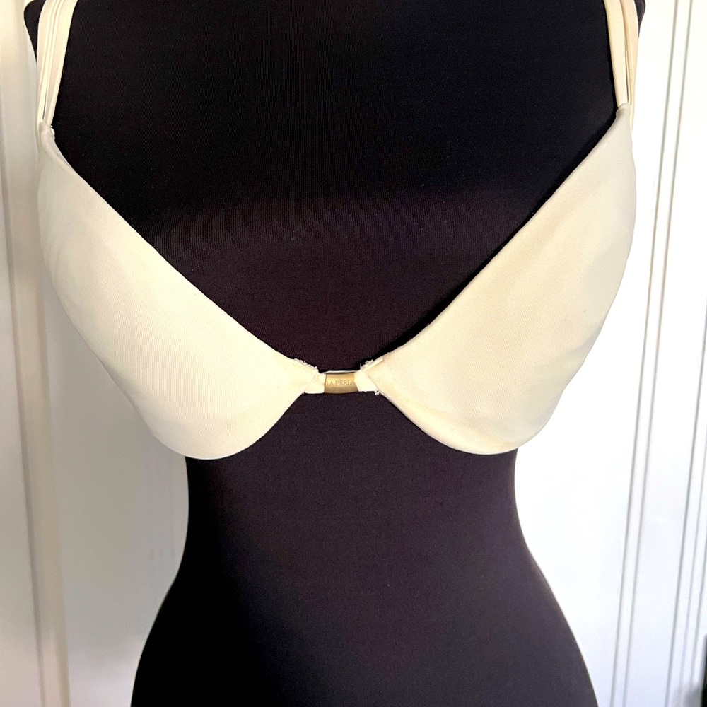 La Perla off white underwire bra Sz: 34 D MSRP: $350